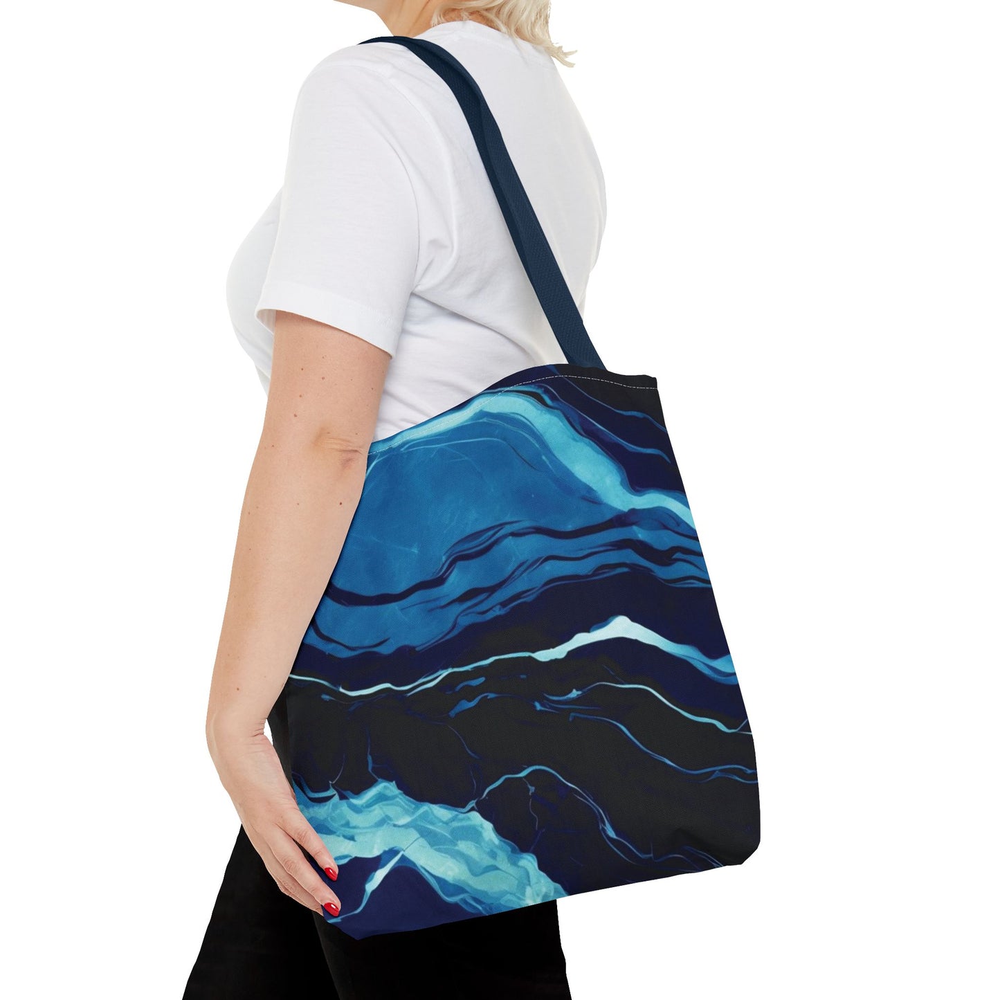 Ocean Wave Tote Bag - Stylish and Versatile for Beach Days and Everyday Use
