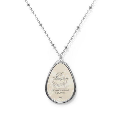 Personalized Oval Necklace for Teacher - Custom Name Jewelry, Gift for Her, Elegant Pendant, Teacher Appreciation, End of Year, English