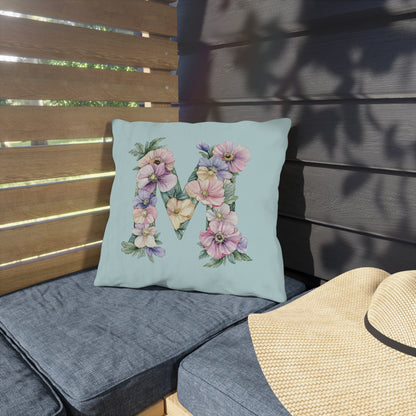 "M for Mum" Initial Outdoor Pillow - Stylish Home Decor