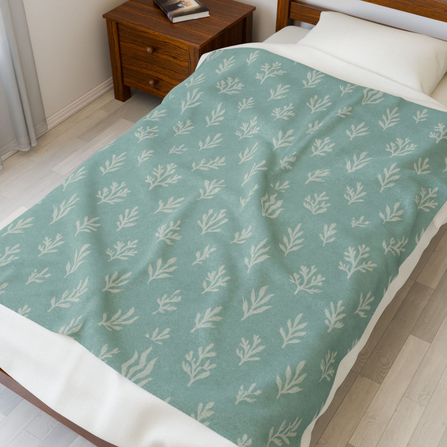 Velveteen Blanket Soft Throw for Home Decor Fall Christmas Housewarming Seafoam Green Seaweed Pattern Cozy Plush Bedding Decorative